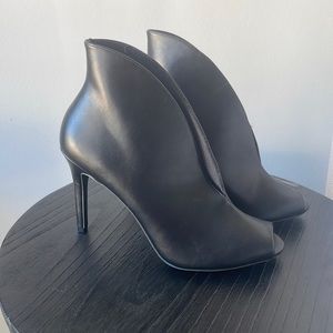 NWT Christian Siriano for Payless Black Faux Leather Heels Women’s size 9